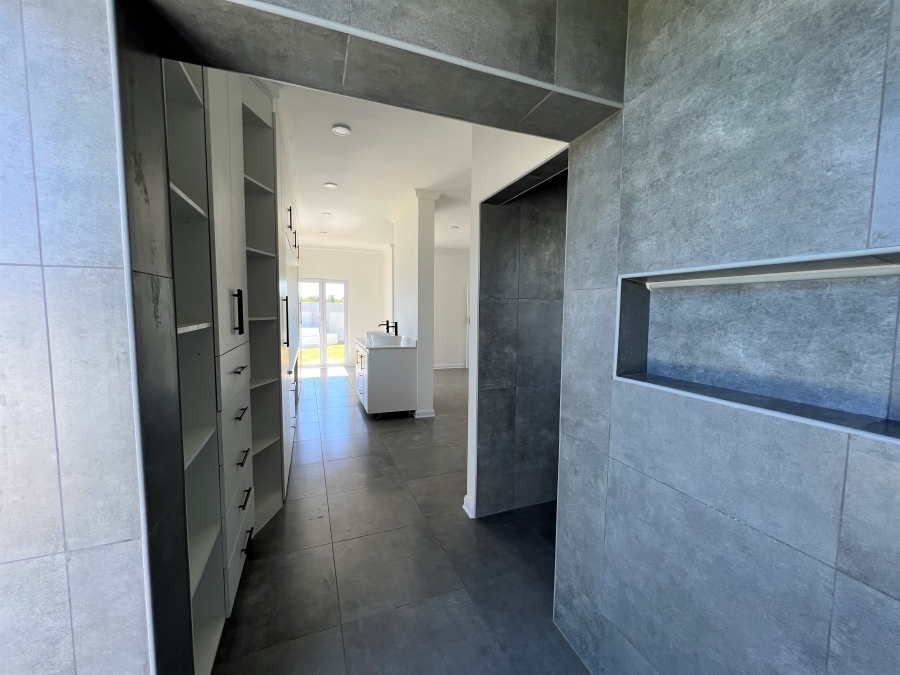 3 Bedroom Property for Sale in Aston Bay Eastern Cape